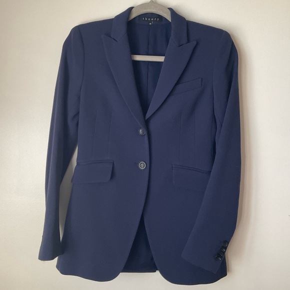 Theory Andorie-Valleius Blazer in Navy Blue - Picture 2 of 5